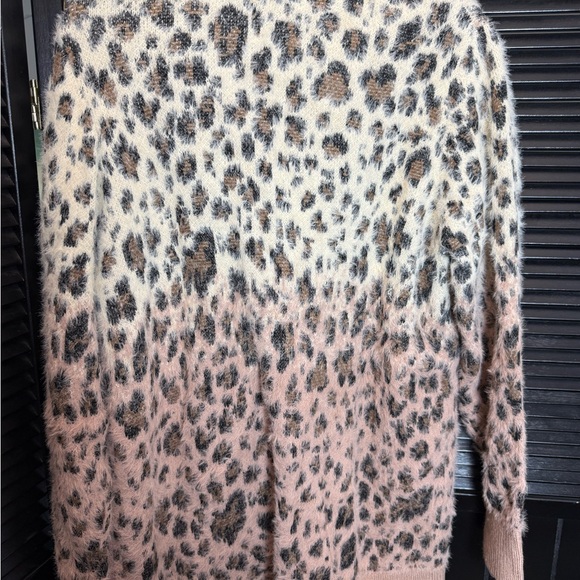 Time and Tru Beige and Pink Cardigan - Picture 3 of 3